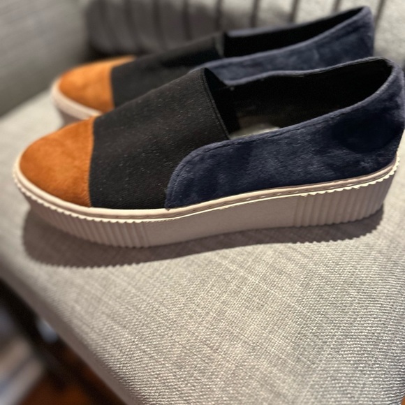 LOGO by Lori Goldstein - Platform Sneakers - LI-Sylvie - Navy - Size 6 - Picture 5 of 7